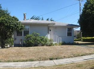 3795 Sherman Ave, North Bend, OR 97459