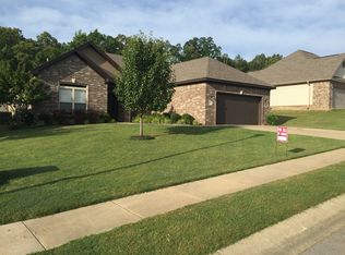 1188 Oak Glenn Loop, Bryant, AR 72022