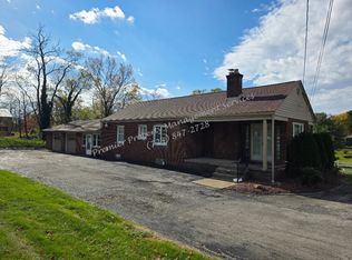 2361 Darlington Rd, Beaver Falls, PA 15010
