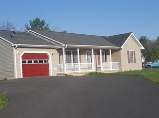 12 Auburn Dr, Grottoes, VA 24441