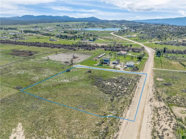 220 Lakeshore Blvd #220, Aguanga, CA 92536