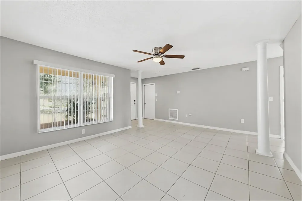 4 bed, 1466 sqft, $1,300 — Photo 4