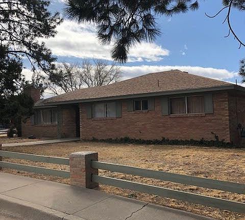 2nd image of 1001 Casa Grande Pl NE