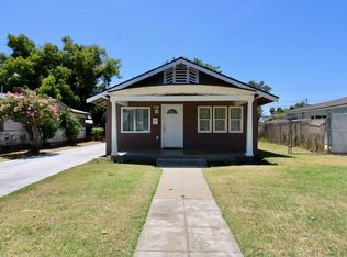 4572 E Inyo St, Fresno, CA 93702