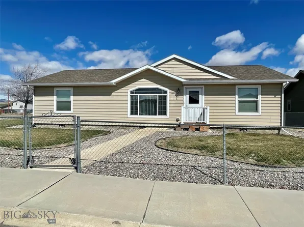 501 Monroe Ave, Dillon, MT 59725