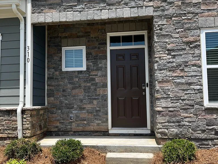 310 Sagecroft Ln — Photo 3
