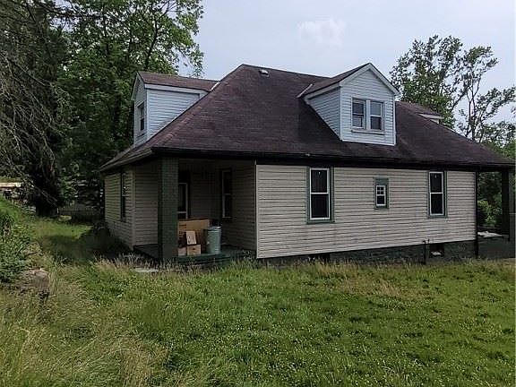 3rd image of 401 McKee Rd