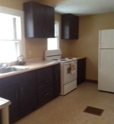 2nd image of 1625 S Luick Ave