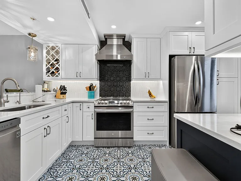 2401 Marina Isle Way #105 — Photo 6