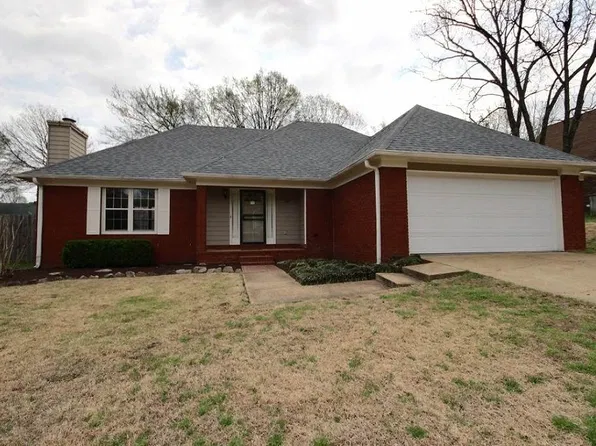 368 N Main St, Collierville, TN 38017