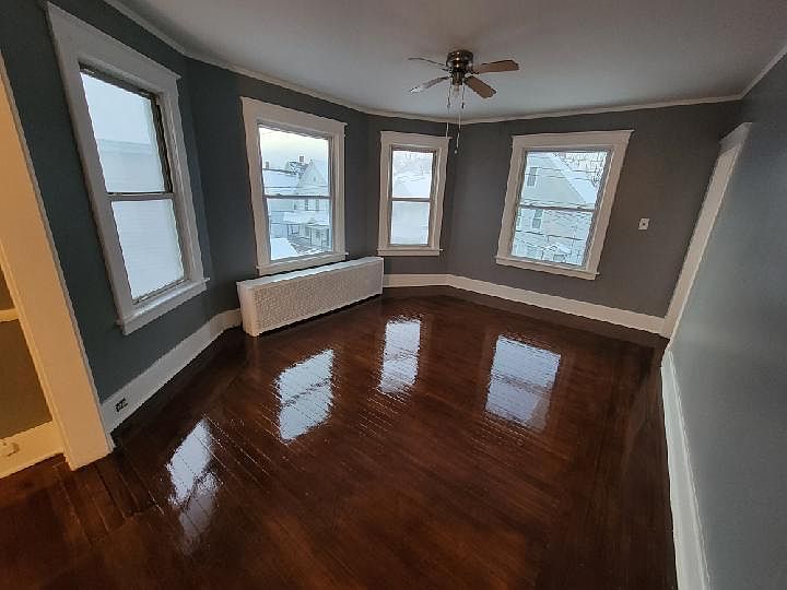 1st image of 19 Wilson Ave #2