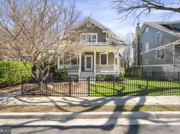 607 N Hudson St, Arlington, VA 22201