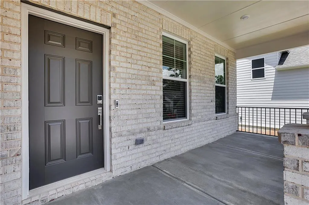 4 bed, 3.5 bath, 3067 sqft, $3,300 — Photo 4