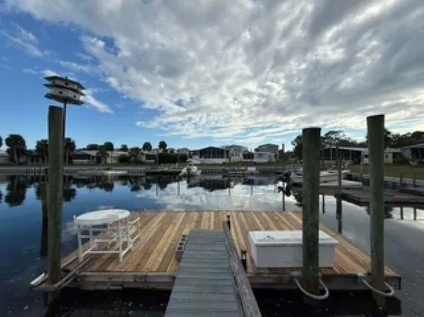 23 Connie Dr, Crawfordville, FL 32327