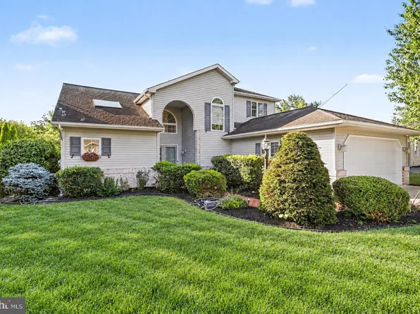 532 Waterside Cir #L-0133, Lebanon, PA 17042