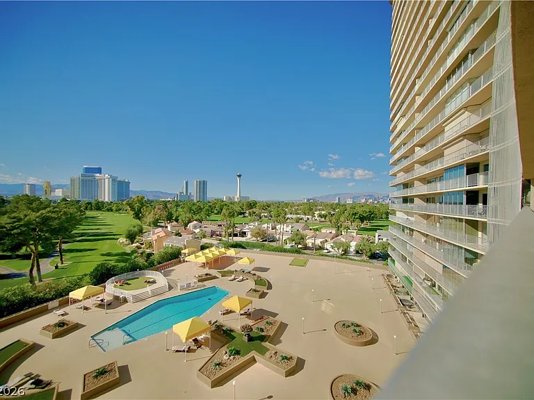 3111 Bel Air Dr #8E — Photo 48