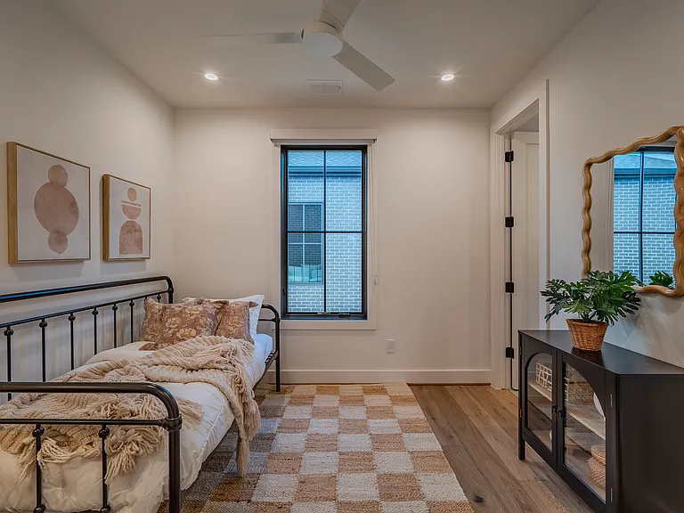 4114 Emerson Ave #3 — Photo 15