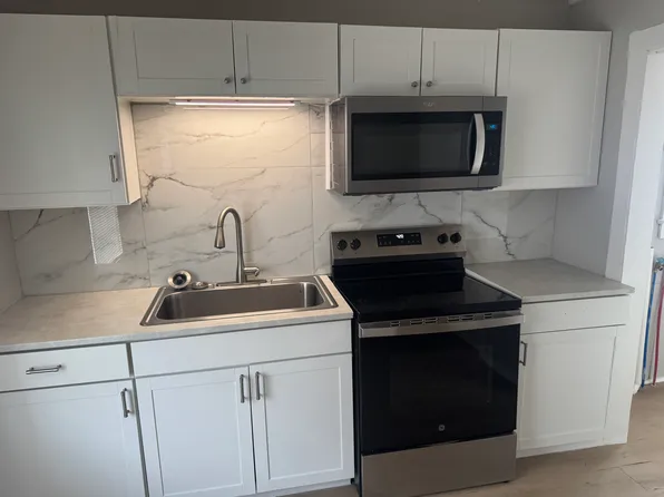 1808 Alvin St #1/2-B, Lake Charles, LA 70601