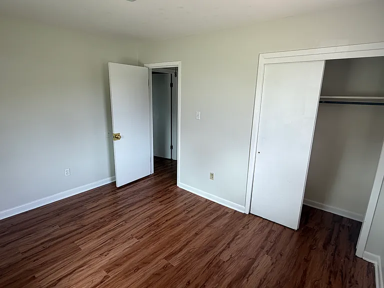 1208 Edenborn Ave — Photo 6