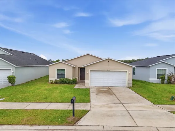 3640 Grubbs St, Mount Dora, FL 32757