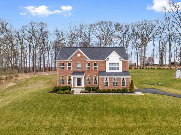 14906 Creek Point Ct, Hillsboro, VA 20132