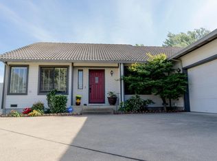 3867 Rushmore Dr, Redding, CA 96001