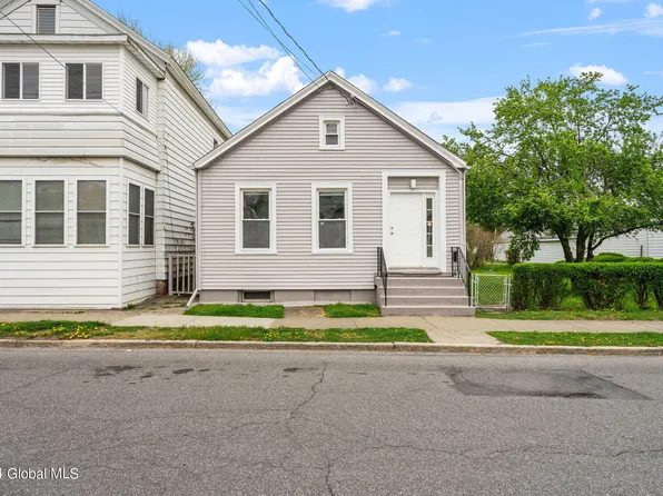 715 25th Street, Watervliet, NY 12189