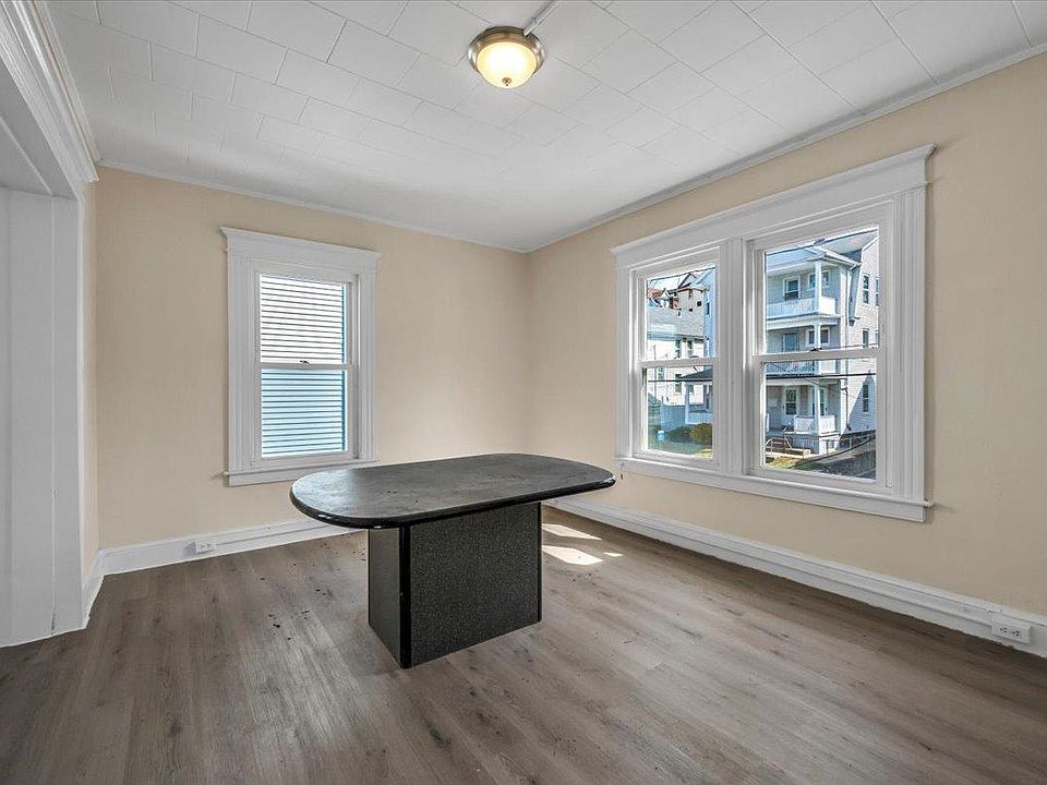 62 Southview St 2, Waterbury, CT 06706 Zillow