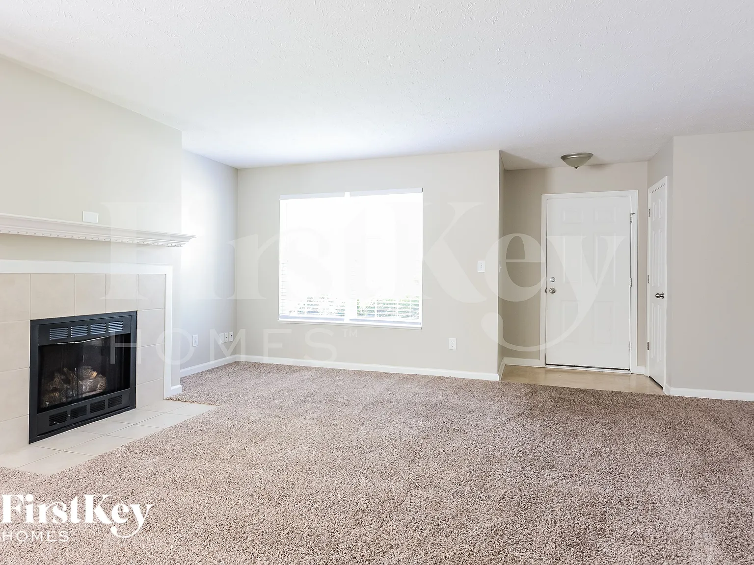 4 bed, 3.0 bath, 2853 sqft, $2,415 — Photo 4