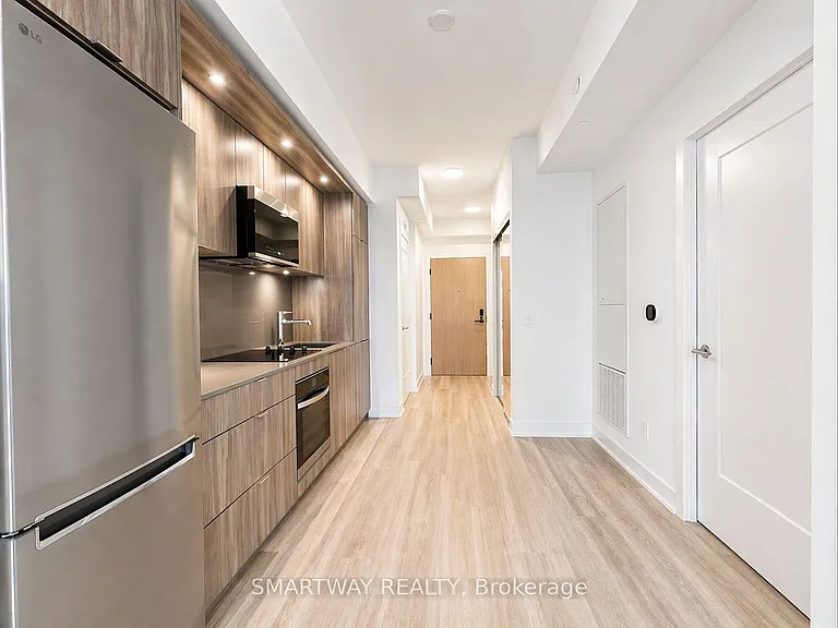 60 Central Park Dr #2601 — Photo 15