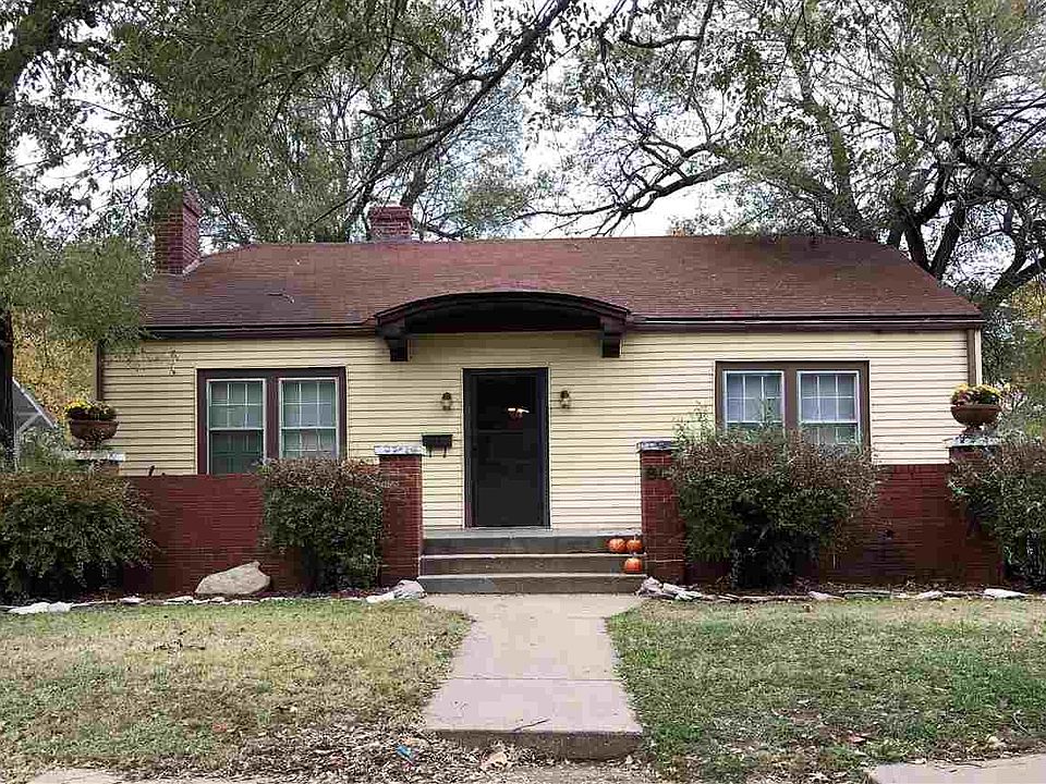 1st image of 800 W 4th Ave