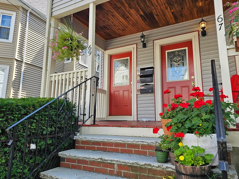 69 Pearson Ave #3