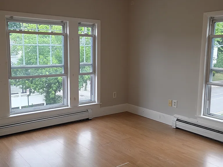 644 Pine St #2 — Photo 6