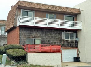 1 Sandpiper Ln, Sea Bright, NJ 07760