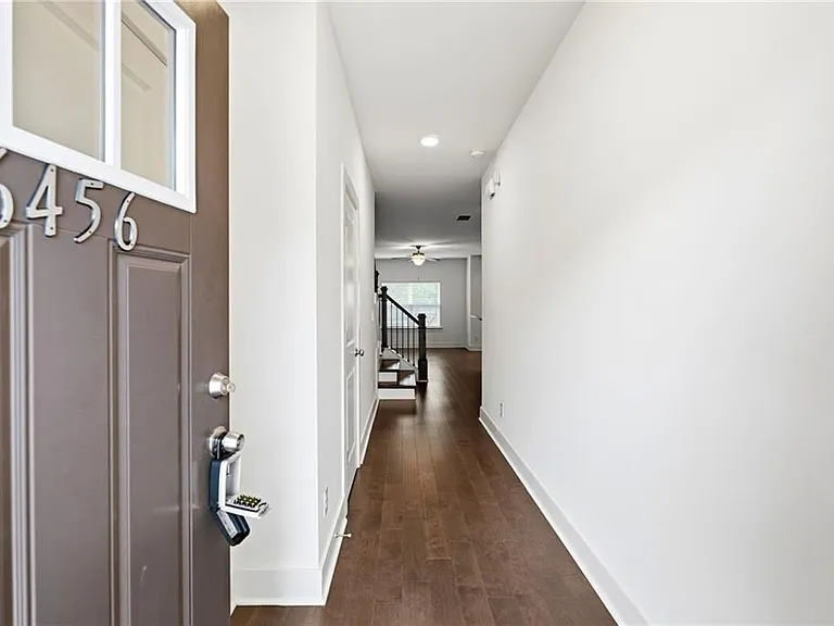 6456 Scudders Dr — Photo 9
