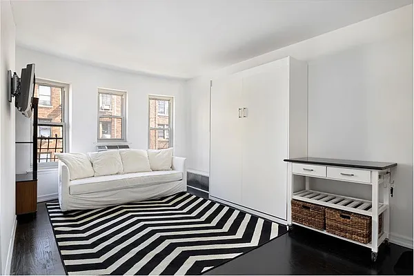 Rented by Douglas Elliman | media 13