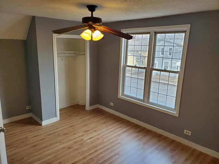 1416 University Ave NE #2 — Photo 5