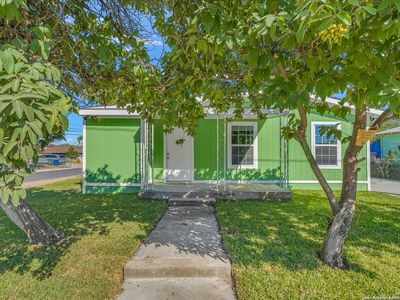 2320 Burnside St, Laredo, TX, 78040
