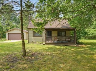 7590 Hickory Rd, Bedford, OH 44146
