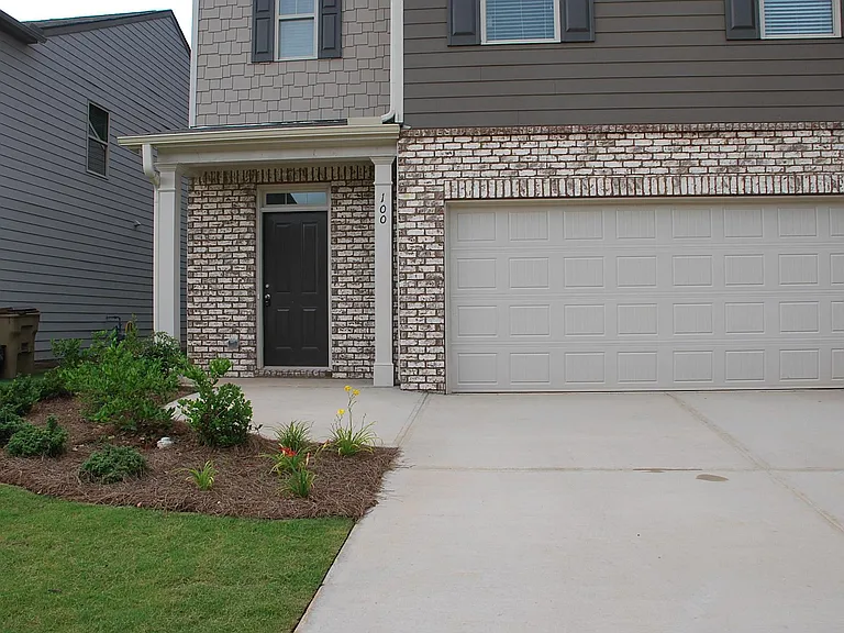 100 Thimbleberry Dr — Photo 3