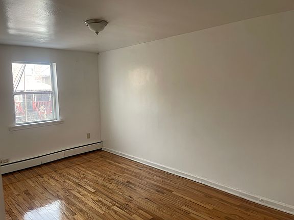 2nd image of 3928 Monticello Ave Floor 1