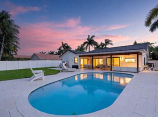 391 S Country Club Blvd, Boca Raton, FL 33487
