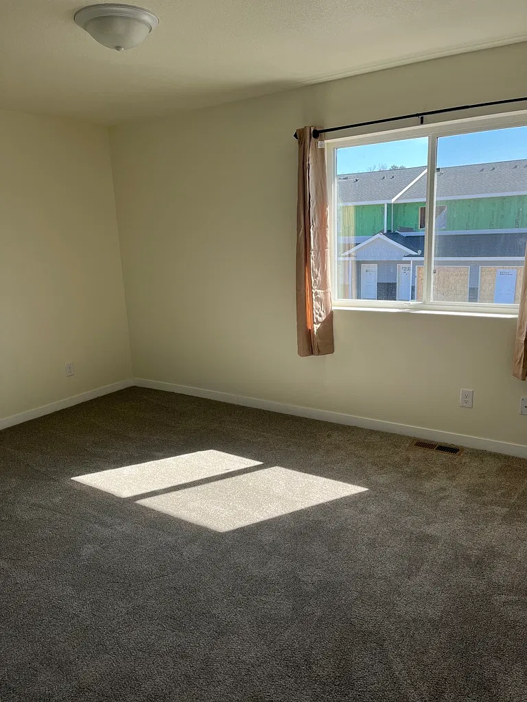 Cozy One Bedroom Accessible Apartment in Glenwood, MN — Photo 2