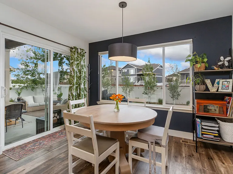 268 Castle Dr — Photo 13