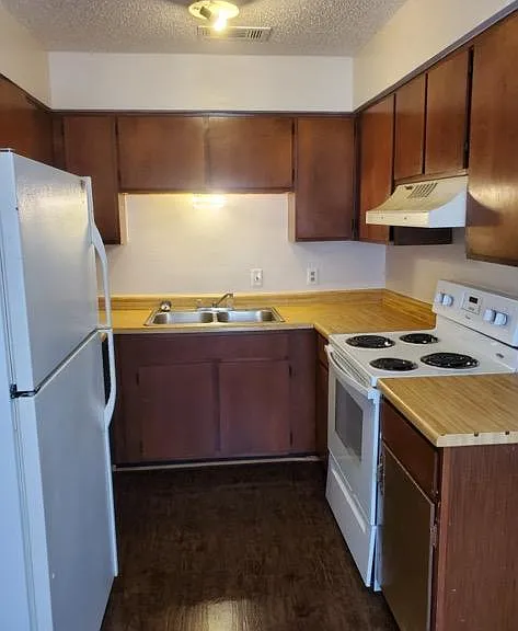 501 Reed St — Photo 1