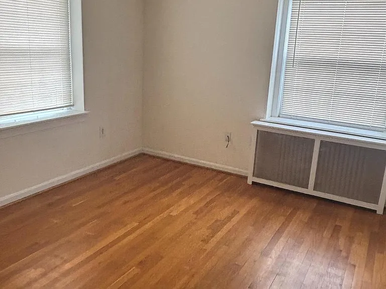 383 E King St #1 — Photo 8