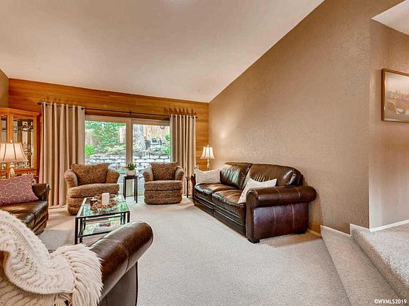 3rd image of 1386 Windsong Ct NW