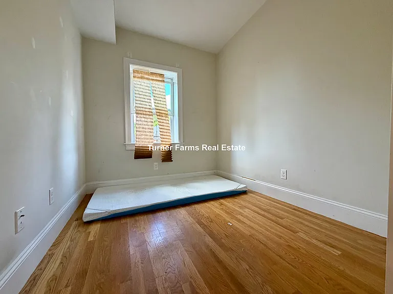 53 Fort Ave #3A — Photo 6