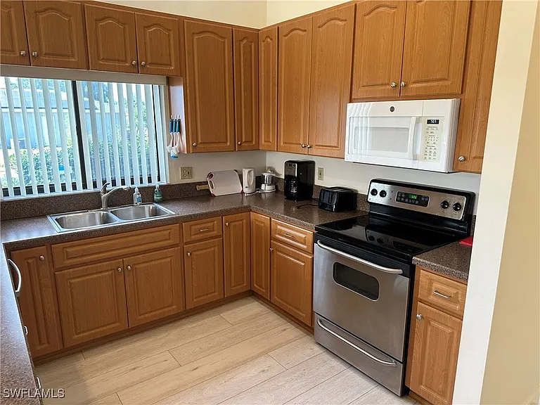 3402 SE 11th Ave — Photo 18
