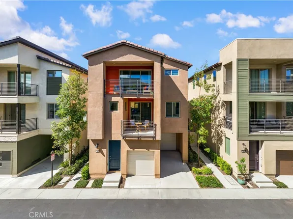 596 Catalonia, Lake Forest, CA 92630